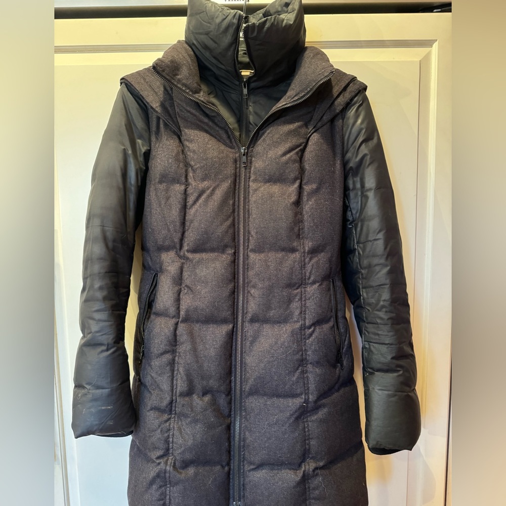 100% Down jacket by Soia & Kyo